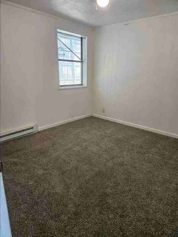 900 Shelby Ave ##3 - Photo 3 of 6