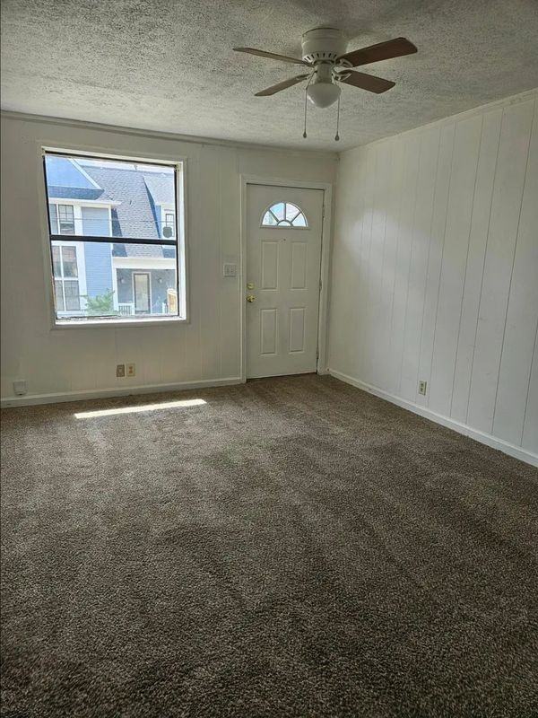 900 Shelby Ave ##3 - Photo 6 of 6