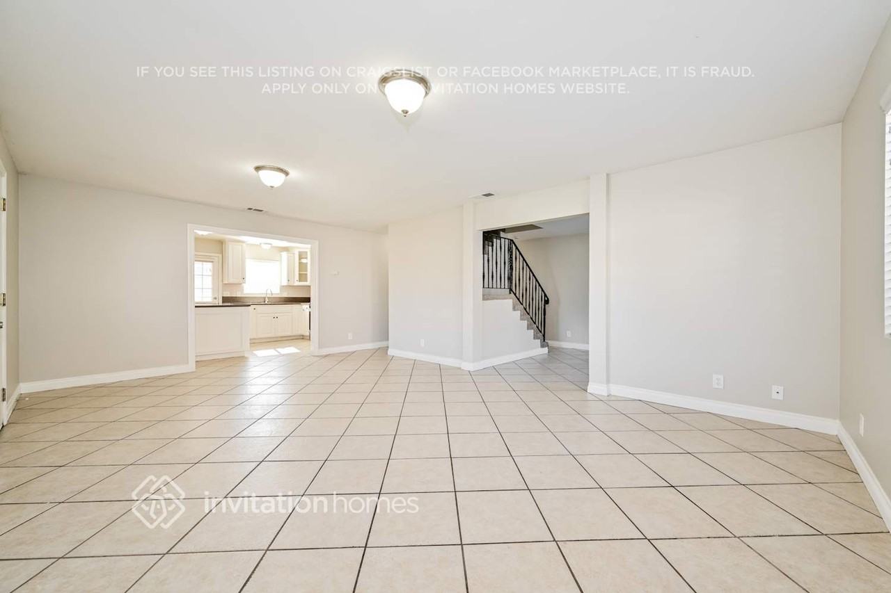 22023 Violeta Ave - Photo 4 of 18