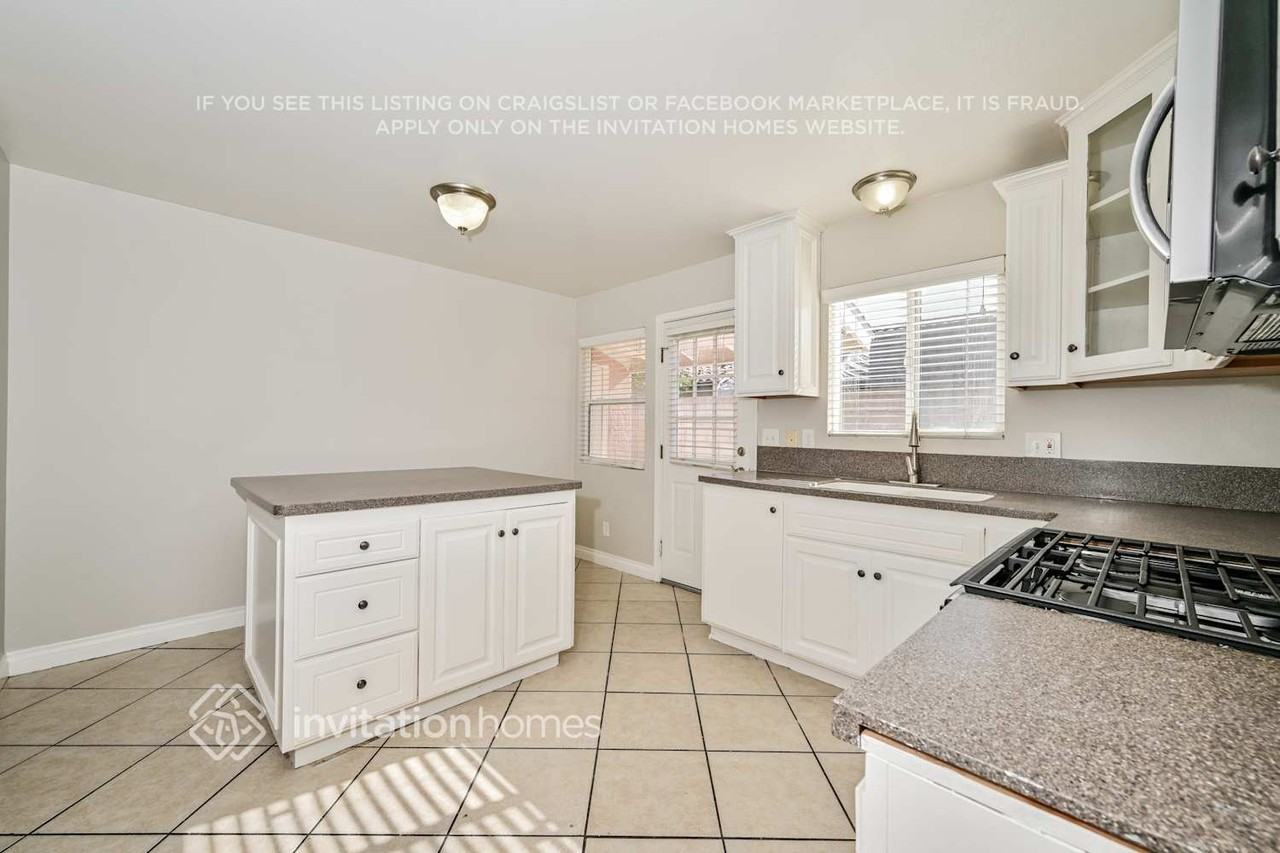 22023 Violeta Ave - Photo 7 of 18