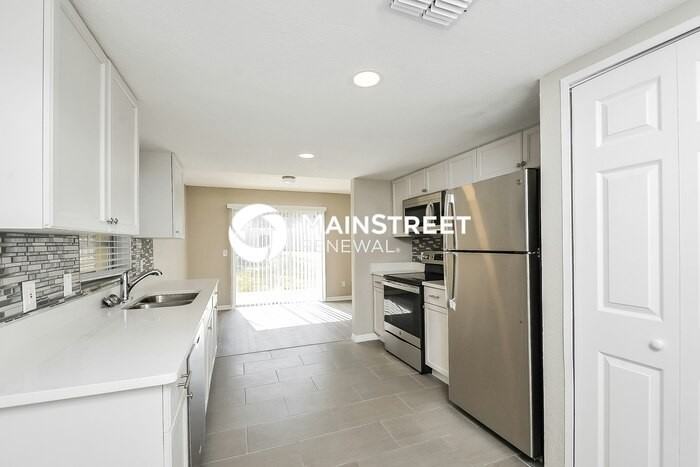 1625 Crossridge Drive - Photo 5 of 16