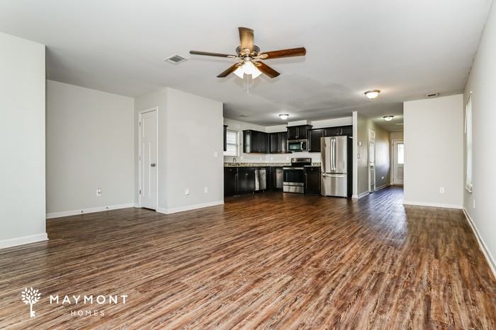 6105 Ruth St Sw - Photo 6 of 13