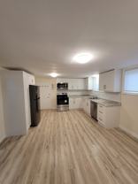 1091 Vansickle Road North - Photo 1 of 1