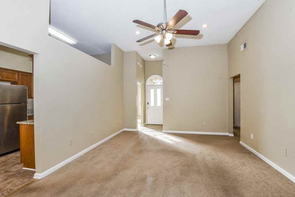 5780 Lancaster Drive - Photo 4 of 16