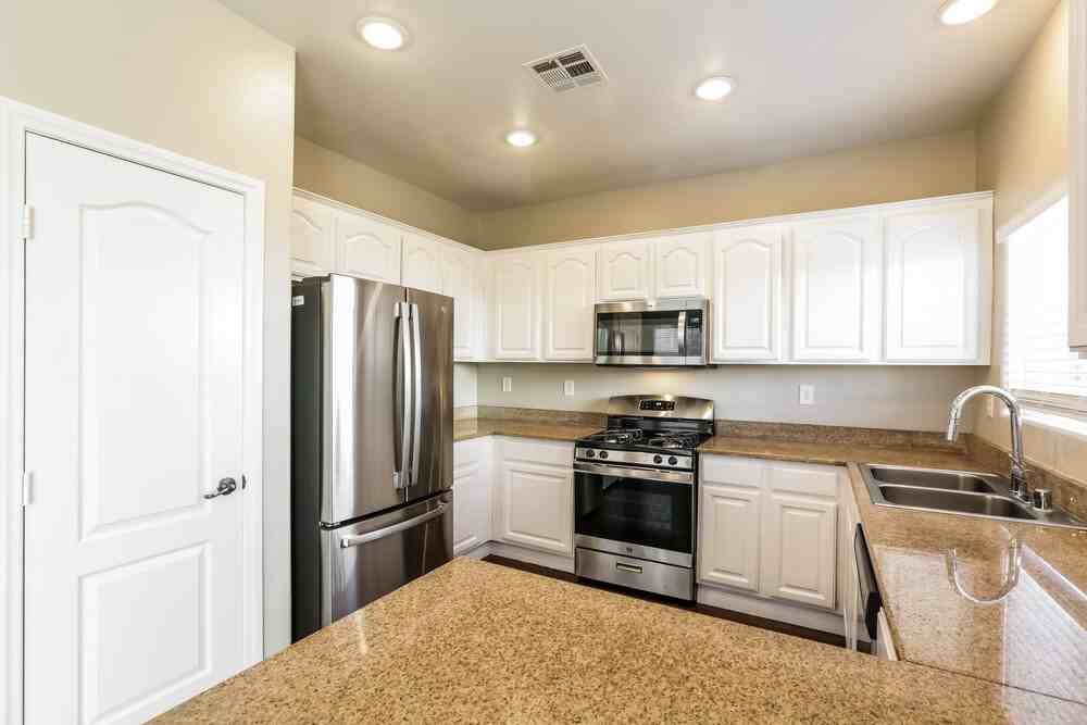 6404 Frosted Dawn Court - Photo 7 of 17