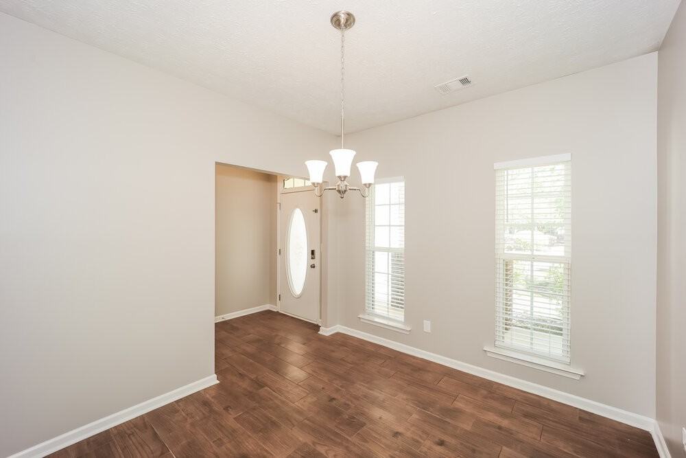 44 Palladio Way - Photo 6 of 17