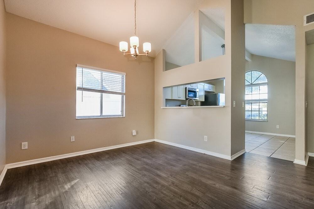 1871 Meadowgold Ln - Photo 6 of 17