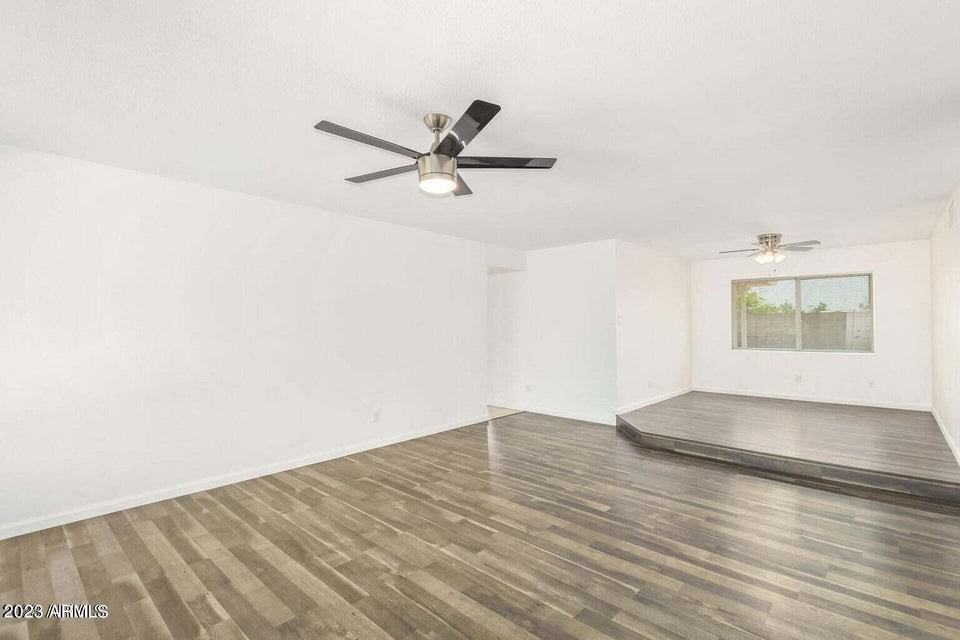 5449 West Sierra Street - Photo 2 of 19