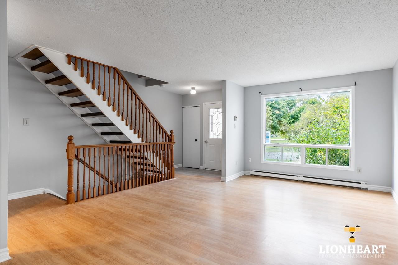 Monmore Rd. 174 - Photo 4 of 27