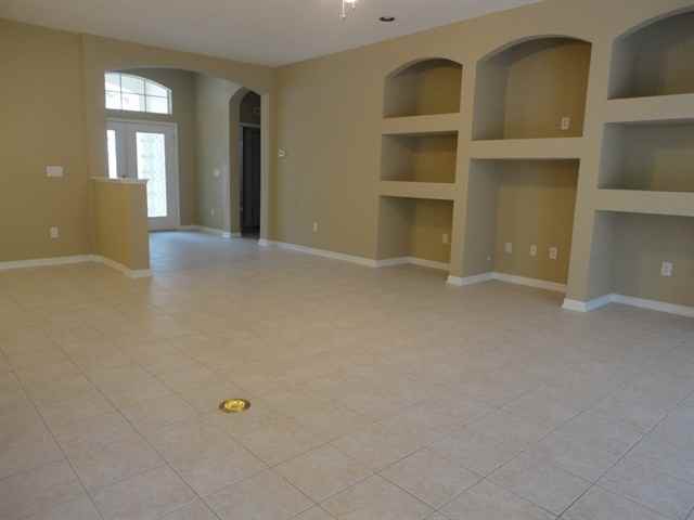 12425 Riverglen Dr - Photo 3 of 22
