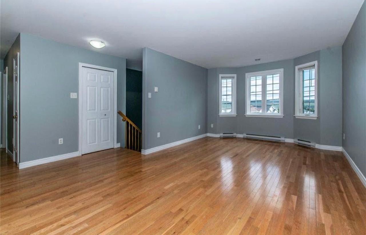 590 Empire Avenue #1 - Photo 3 of 10