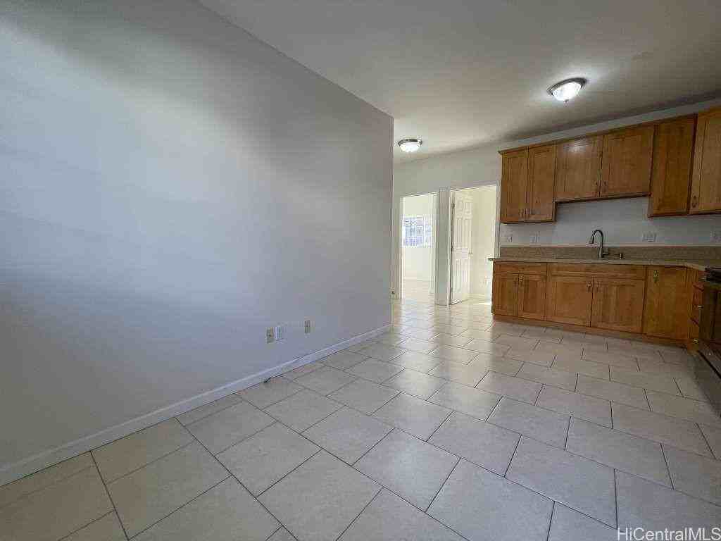 732 Birch Street - Photo 3 of 10