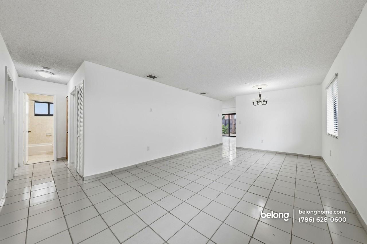 4265 Nw 2nd Ter - Photo 6 of 39