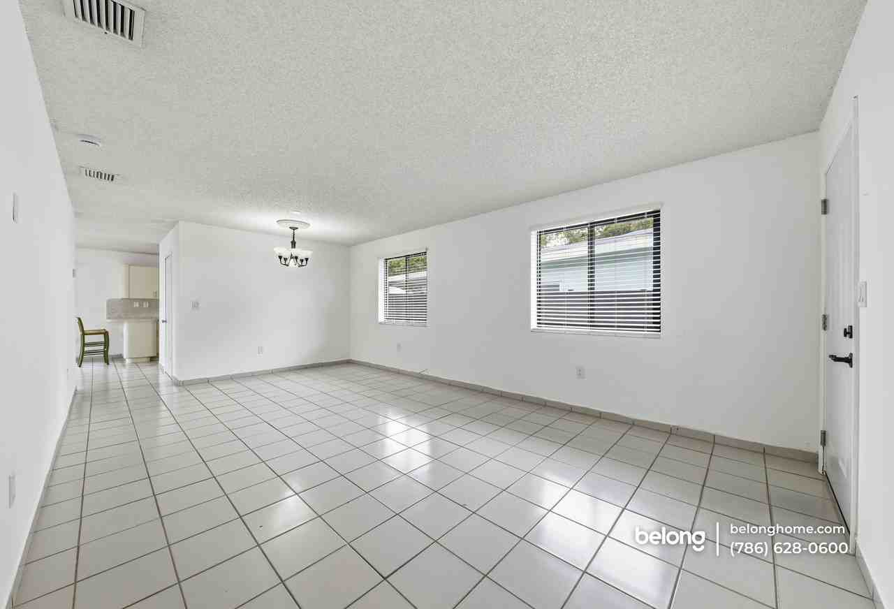 4265 Nw 2nd Ter - Photo 7 of 39