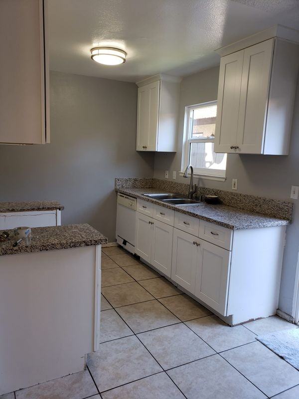 116 East Merrill Avenue - Photo 2 of 15