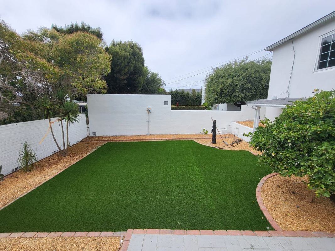 3765 Elliott Street - Photo 2 of 25