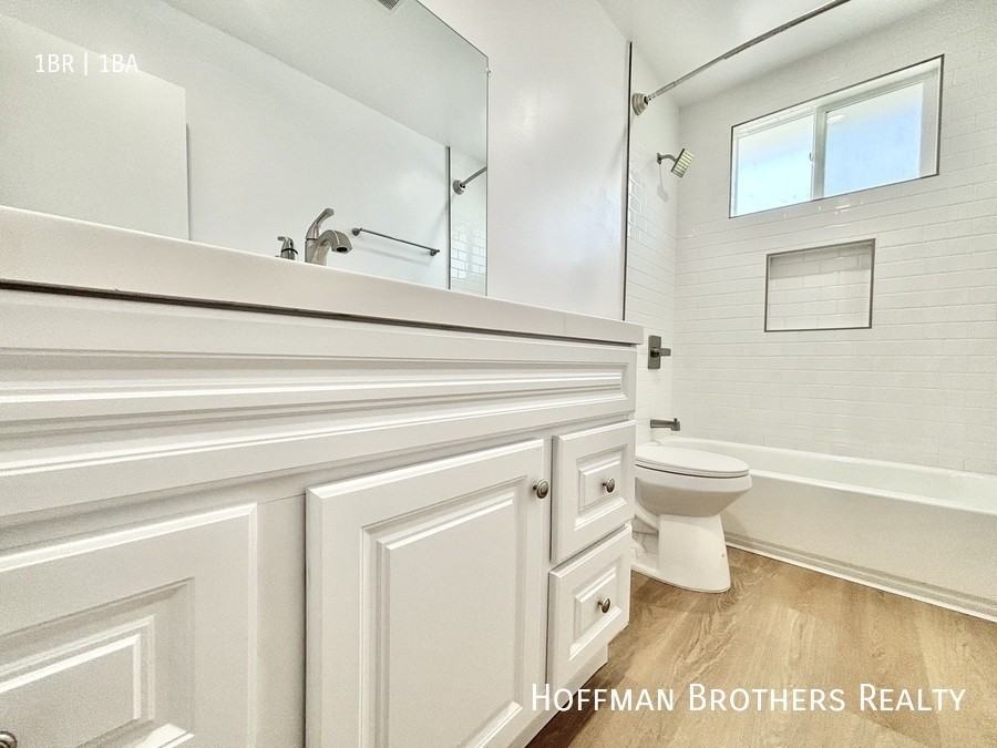 1000 Coronado Ter #2 - Photo 4 of 8