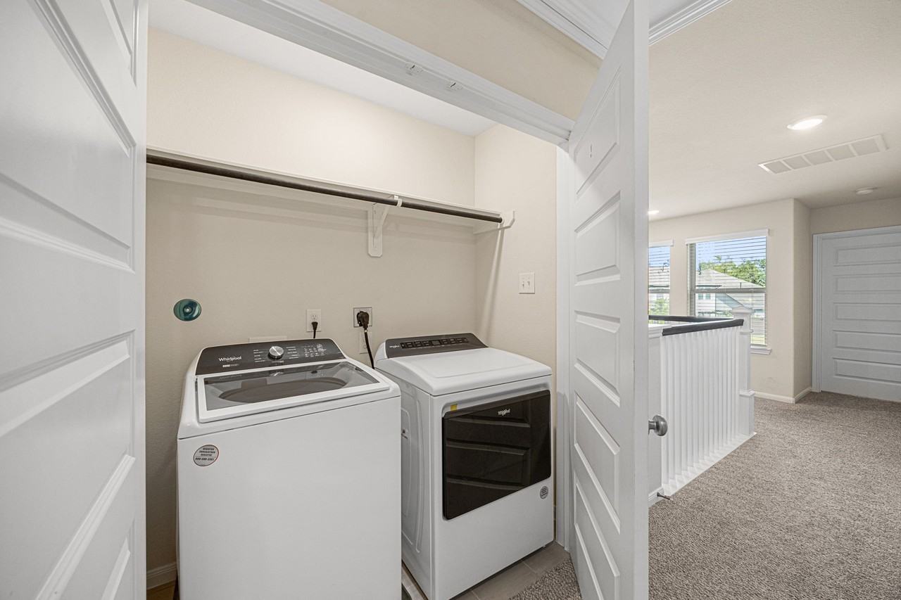 5617 Evanston Ln #5617 - Photo 6 of 35