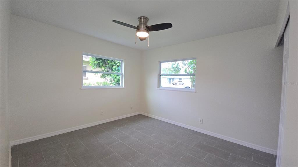 115 15th Ave Sw #115 - Photo 2 of 13