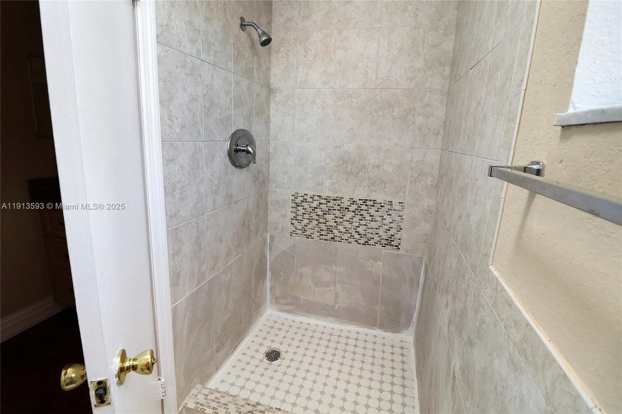 5975 Northwest 25th Court