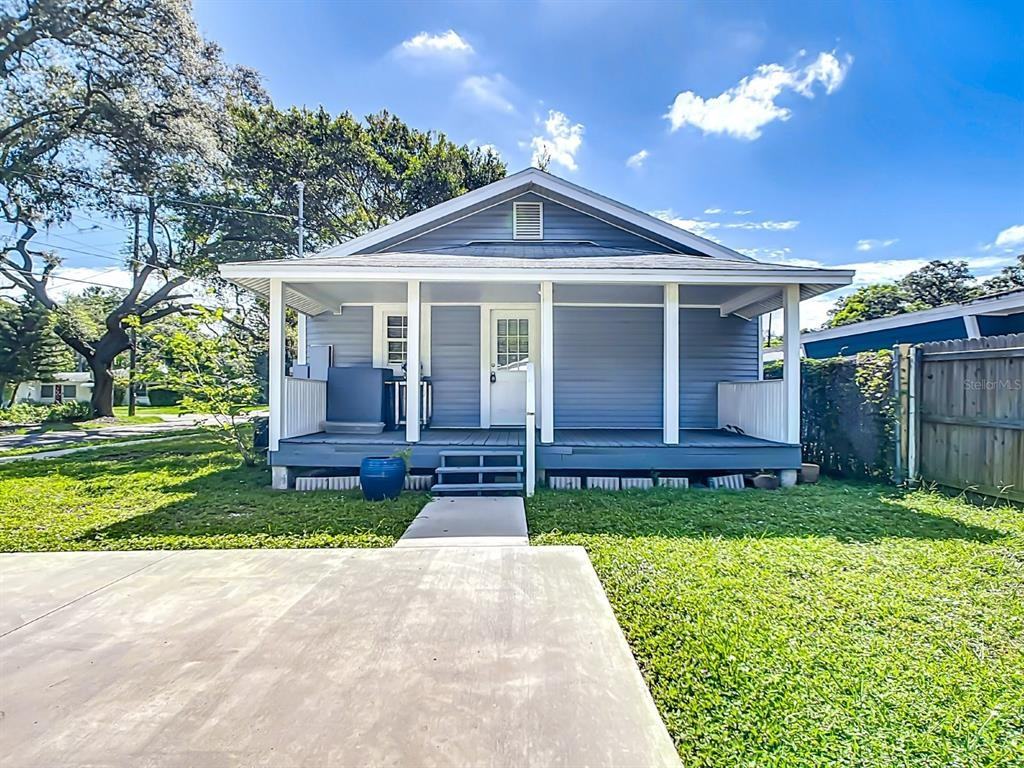 375 4th Street Northwest #375 - Photo 5 of 41