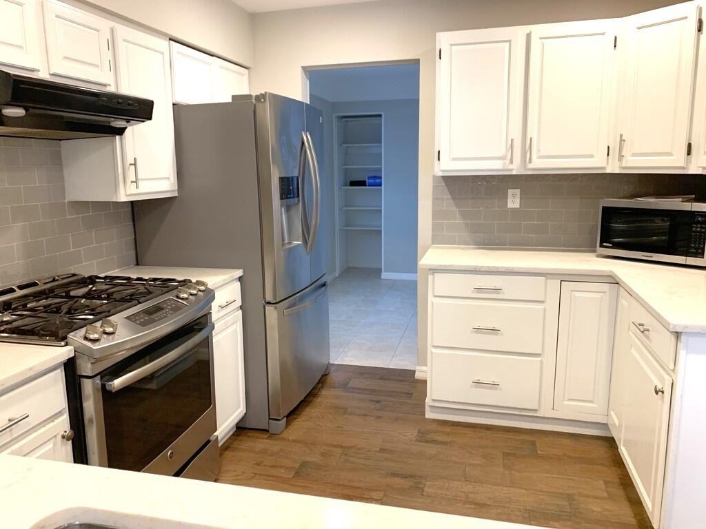 560 Paula Avenue #560 - Photo 7 of 24