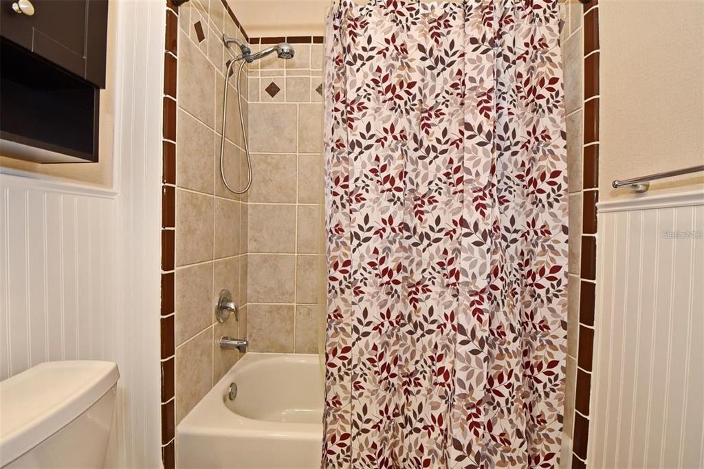 1015 Martin St #1015 - Photo 6 of 20