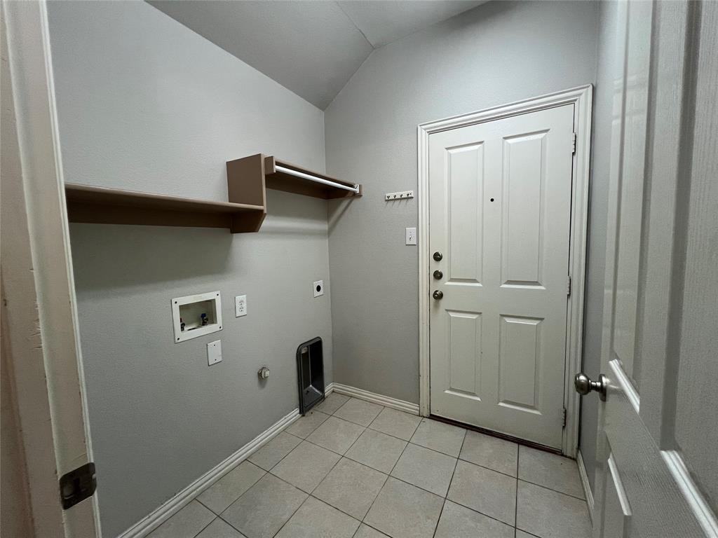 623 Creekside Drive #623 - Photo 2 of 16