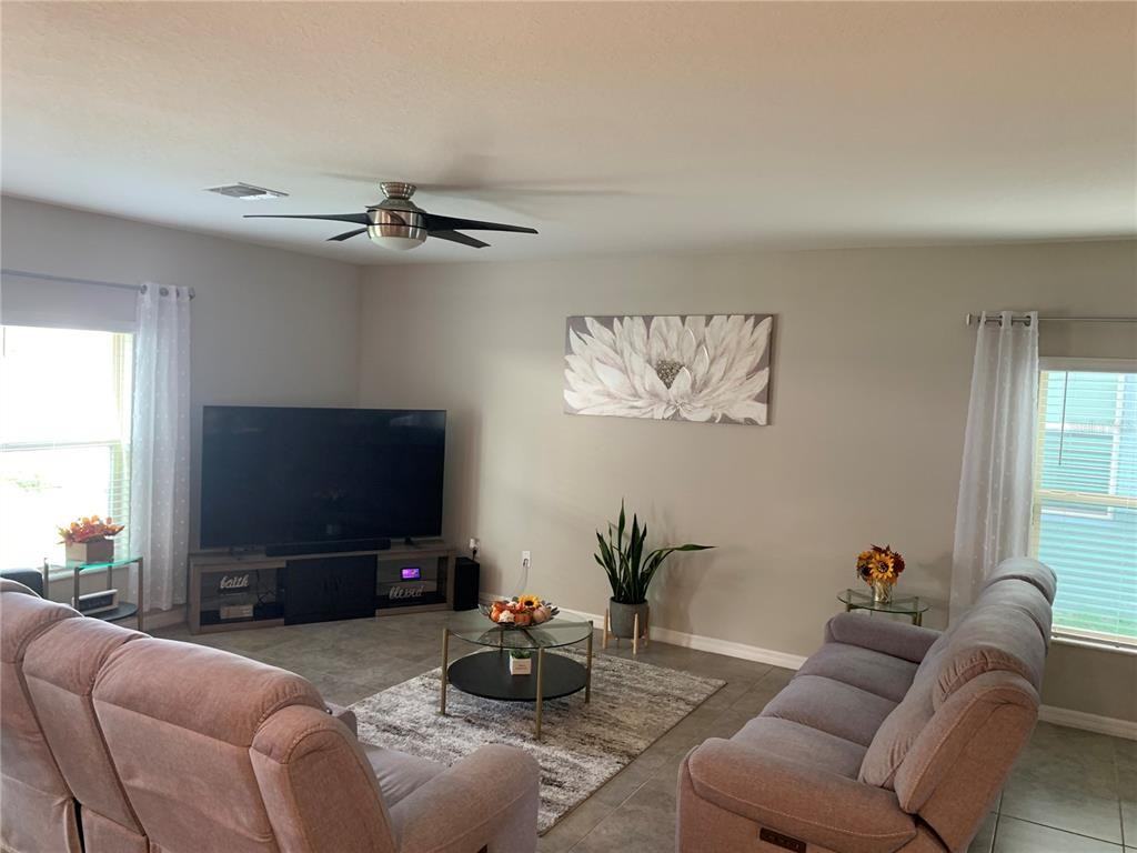 10460 Carloway Hills Dr #10460 - Photo 4 of 12