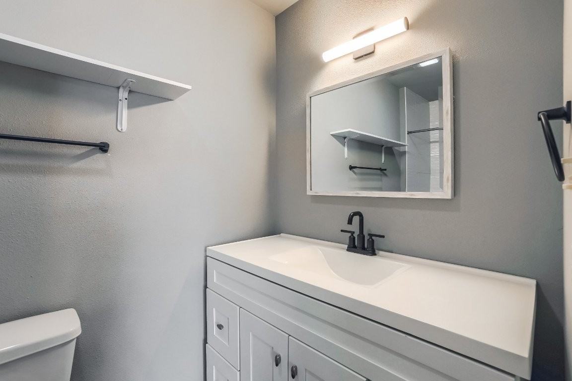 5909 Lago Vista Way #5909A - Photo 5 of 23