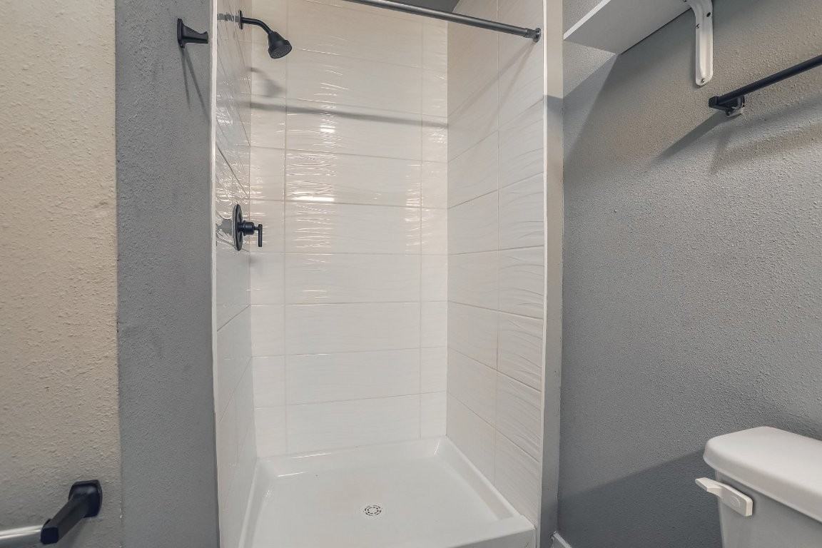 5909 Lago Vista Way #5909A - Photo 6 of 23