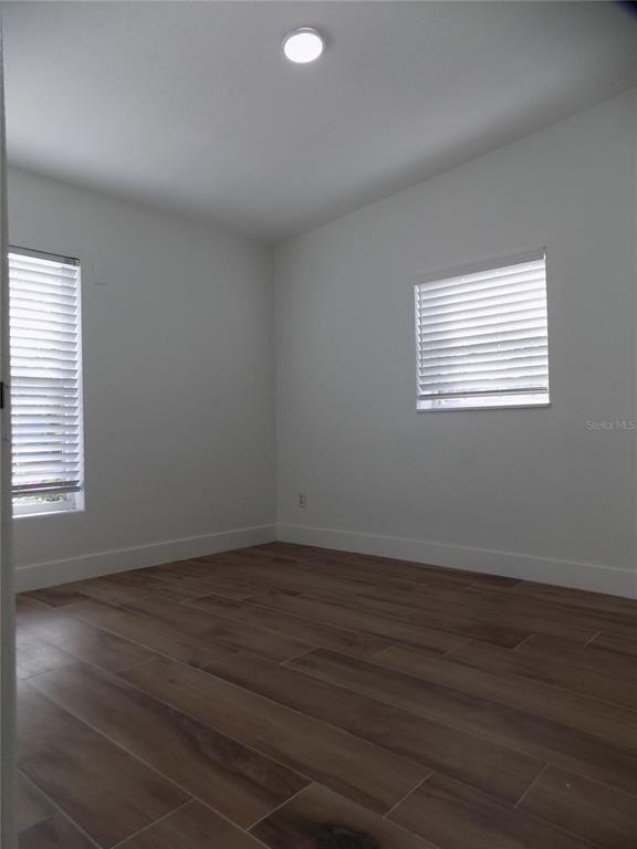 1511 E Horatio Ave #1511