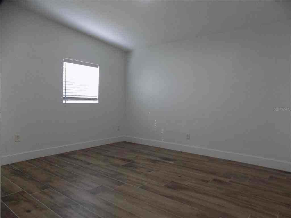 1511 E Horatio Ave #1511 - Photo 6 of 29