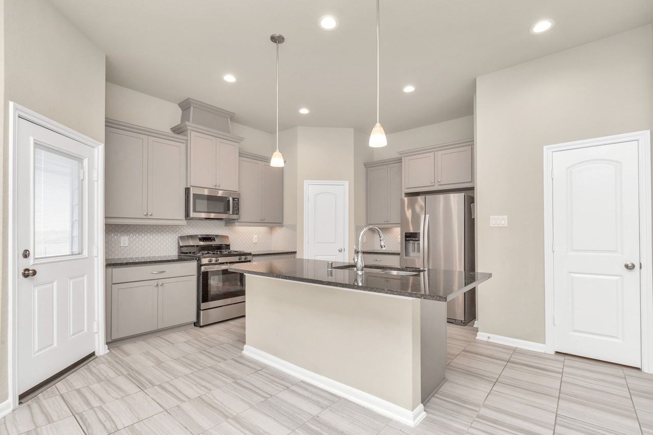 5138 Prairie Terrace Ln #5138 - Photo 3 of 36