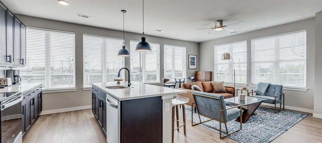 3900 Commerce Street