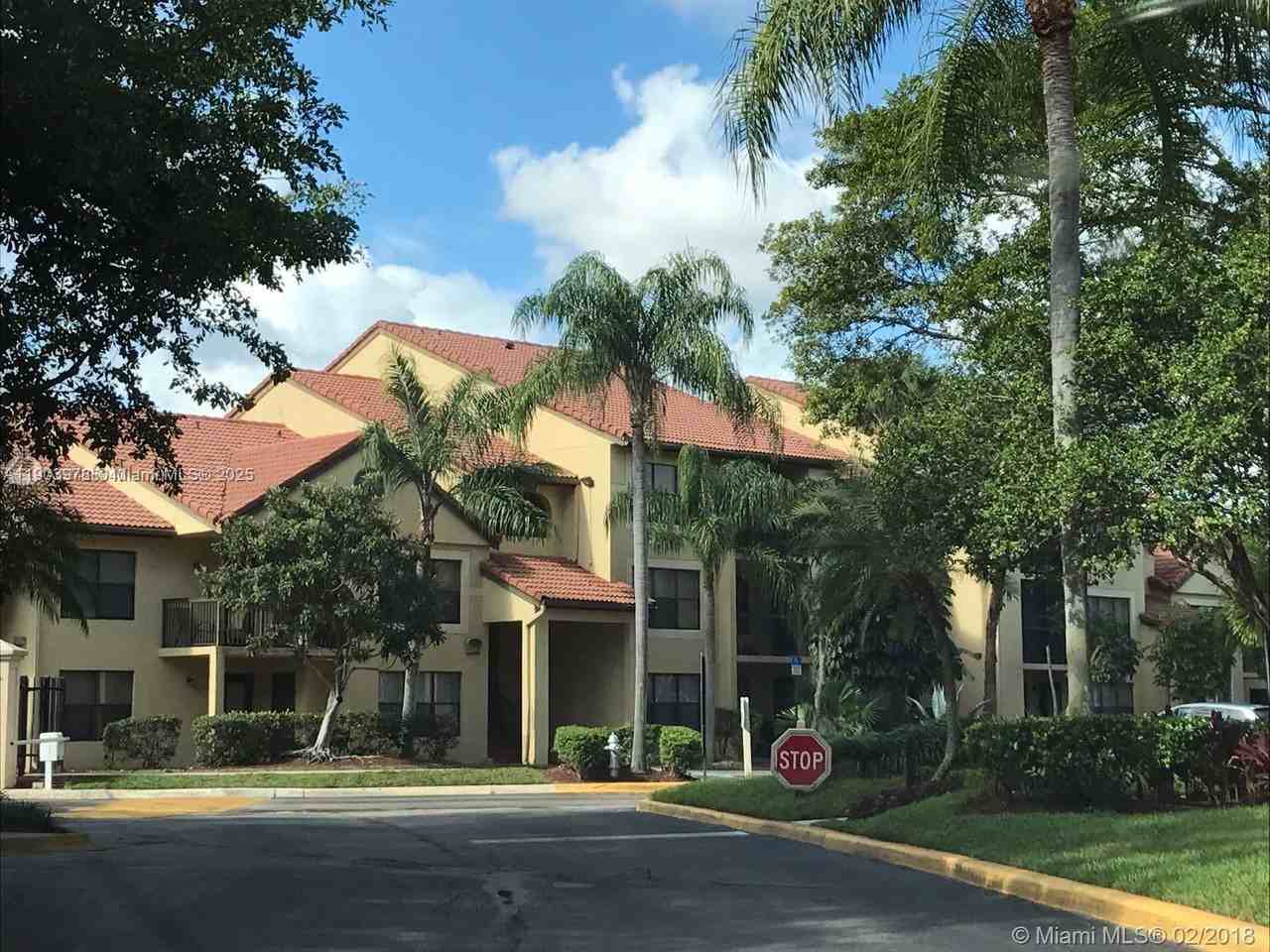 4541 West Mcnab Road #4541-16 - Photo 5 of 23