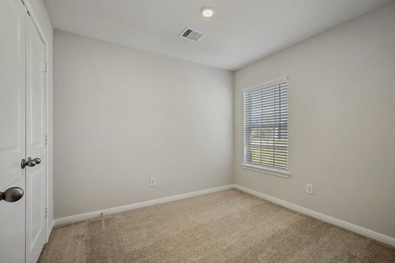 10387 Red Cardinal Drive #10387 - Photo 5 of 11