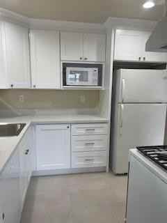 933 Rollins Road #933-4 - Photo 2 of 9