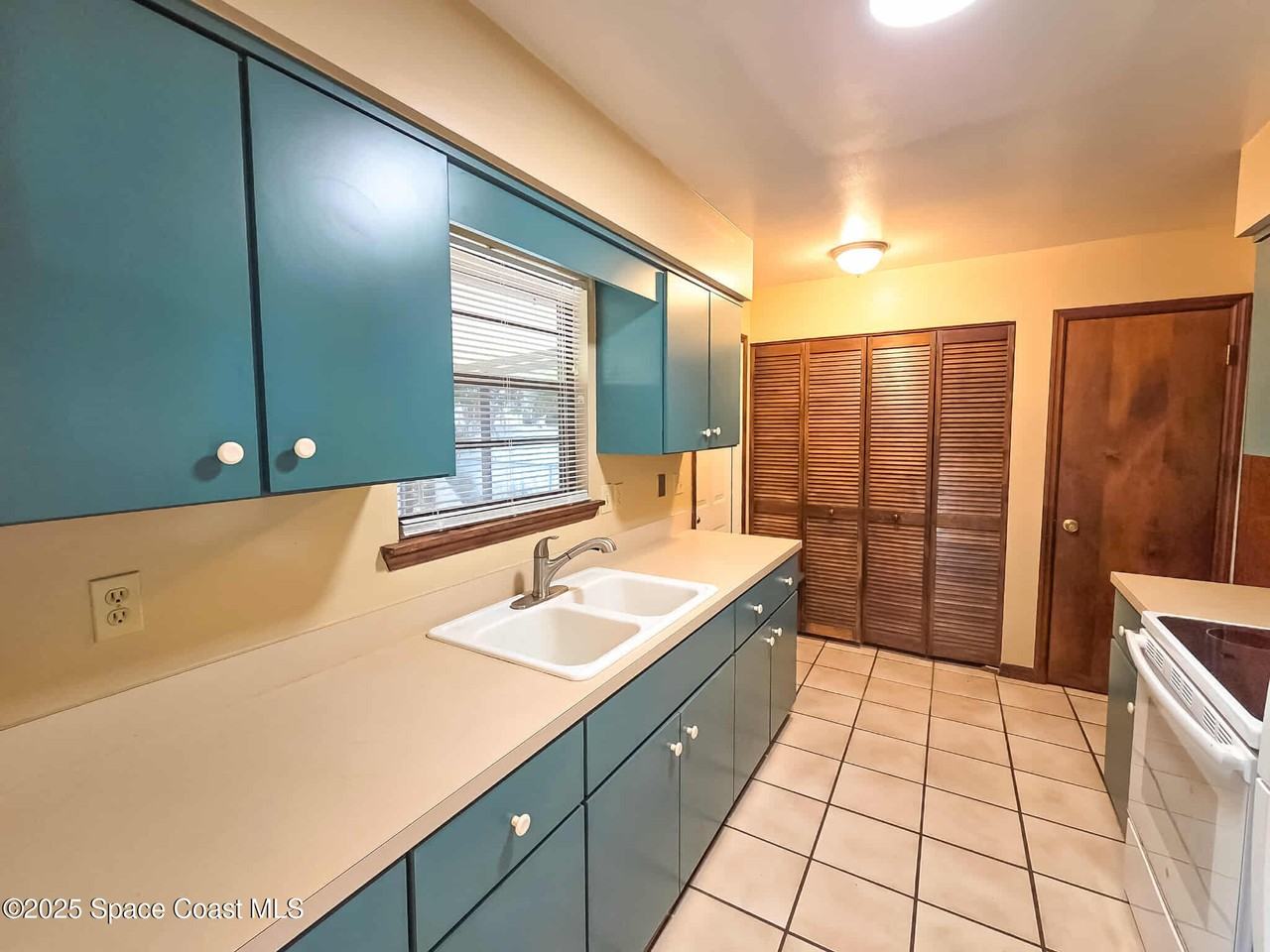 410 Albenga Road Northwest #410 - Photo 4 of 27