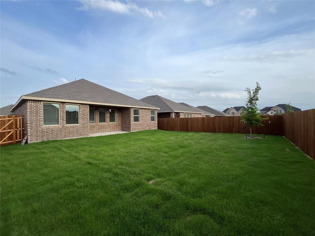 1520 Van Gogh Drive #1520 - Photo 3 of 16