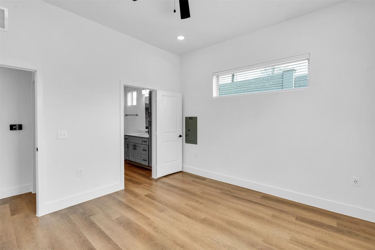 1437 B Soccer Drive #1437 - Photo 2 of 17