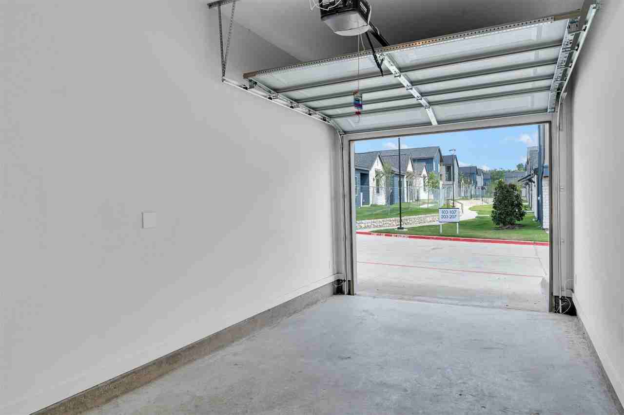 1371 B Provident Drive #1371 - Photo 6 of 38