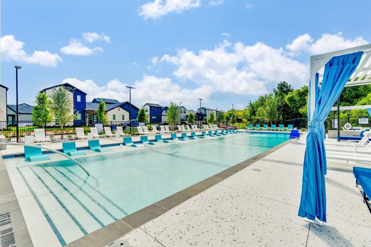 1350 Izzy Lane #1350 - Photo 5 of 31