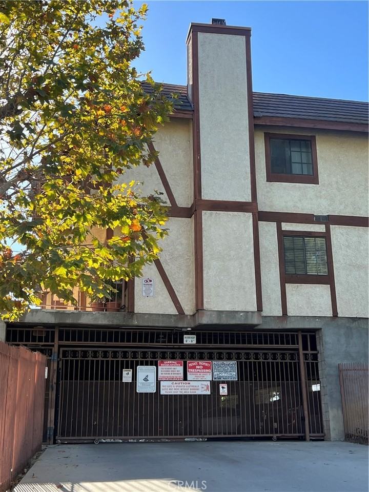 9325 Sunland Park Drive #9325 - Photo 5 of 15