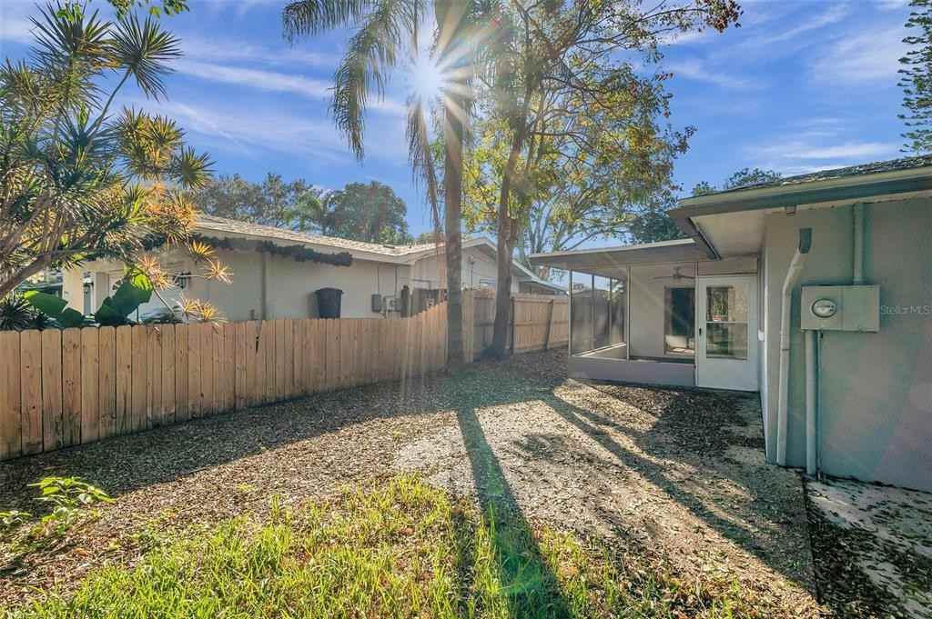 1995 Meadow Dr #1995 - Photo 4 of 42