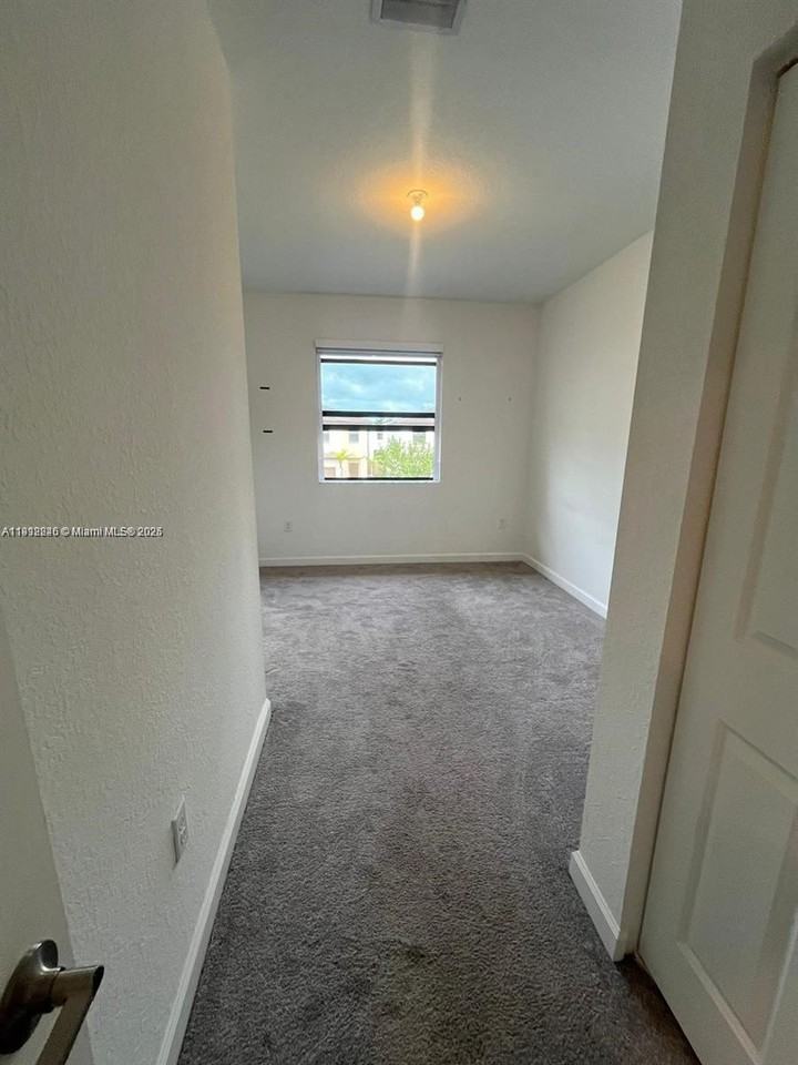 25282 Southwest 108th Avenue #25282