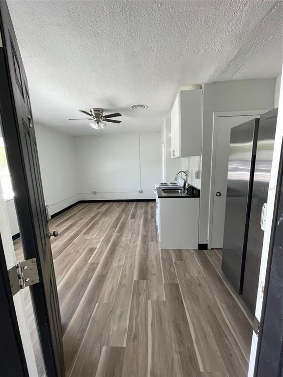 707 Rosery Rd Nw #707-3 - Photo 5 of 10