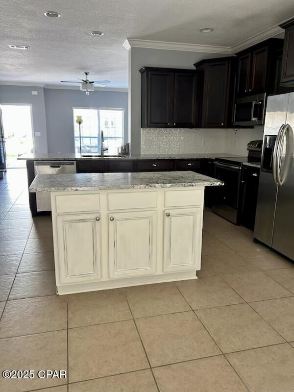 335 Madison Cir #335