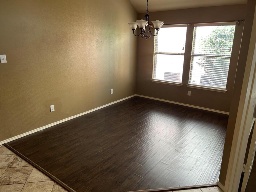 816 Lake Grove Dr #816 - Photo 5 of 20