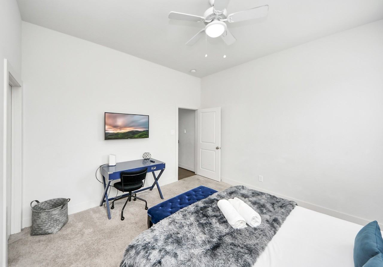 3642 Griggs Rd #3642 - Photo 6 of 39